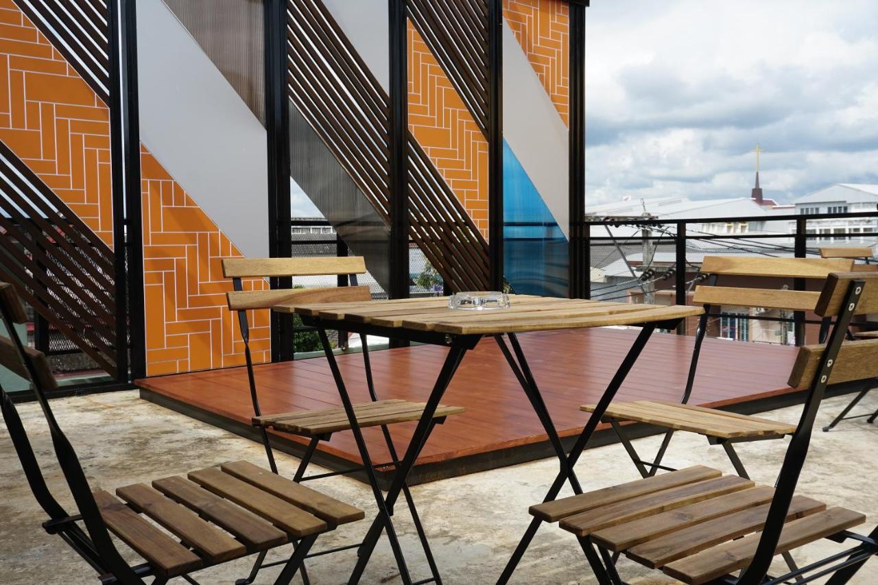 Busket Hostel Chiang Rai Exterior photo